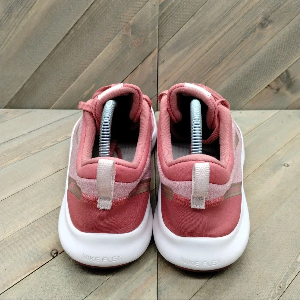 Nike Flex Experience Run 8 Running Shoes Womens Size 11 Light Redwood Pink‎
